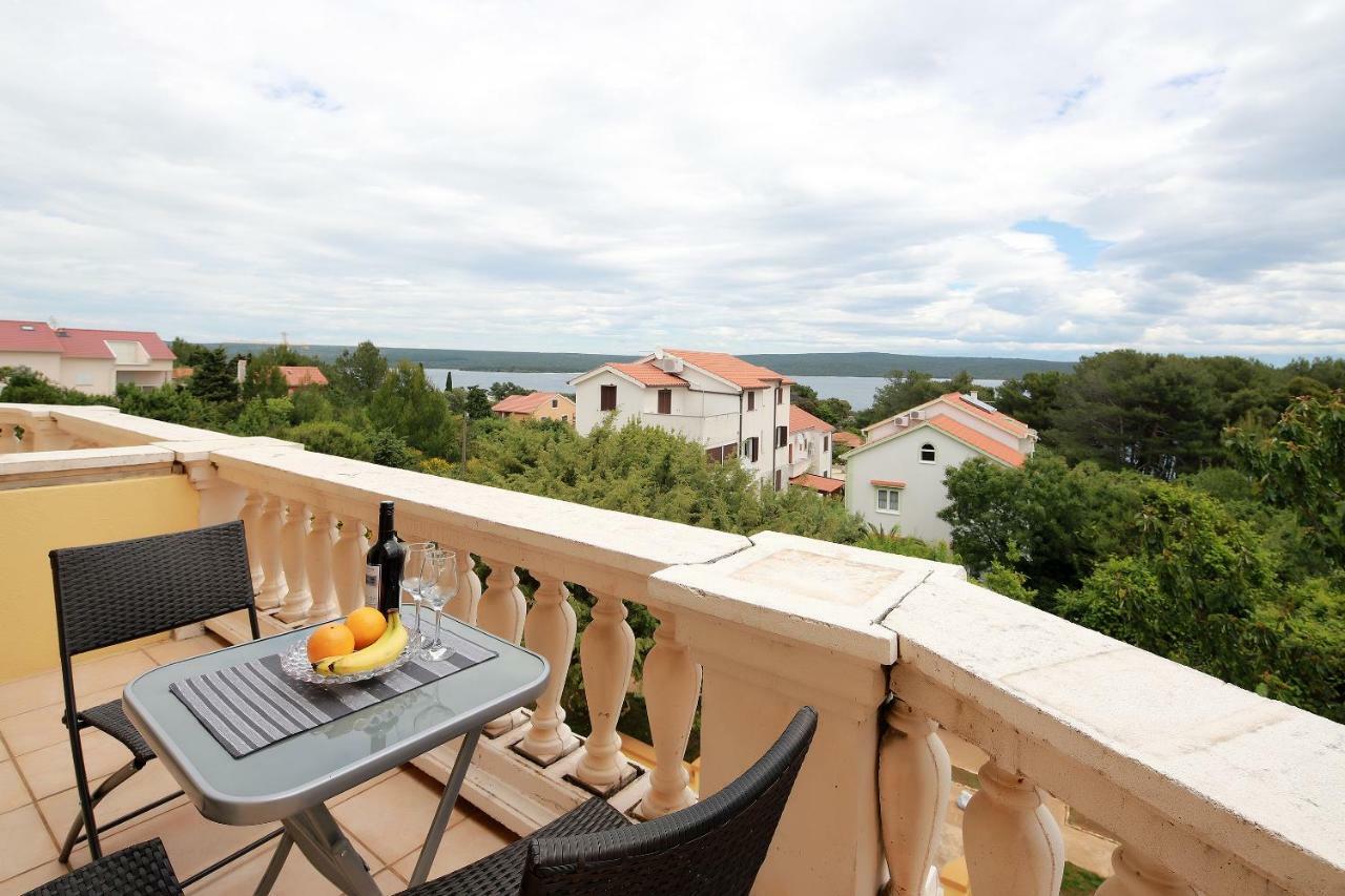 Apartments Galboka Nerezine Exterior photo